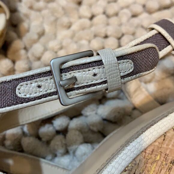 Saks Fifth Avenue open toe wedge shoe - Picture 7 of 7